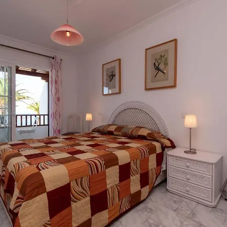 El Beril 14 - Two Bed Apartment Costa Adeje (Tenerife)
