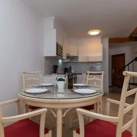 El Beril 14 - Two Bed Apartment *
