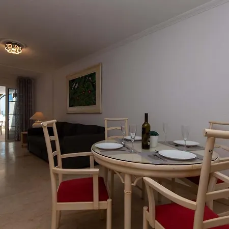 El Beril 14 - Two Bed * Costa Adeje (Tenerife)